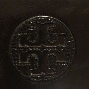 Tory Burch patent leather wallet